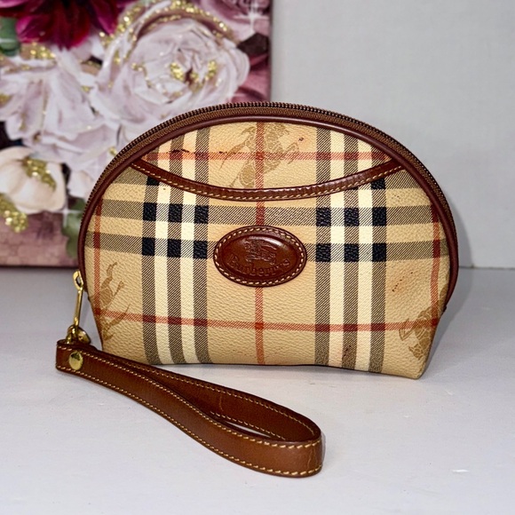 BURBERRY Nova check Cosmetic pouch - Picture 1 of 8